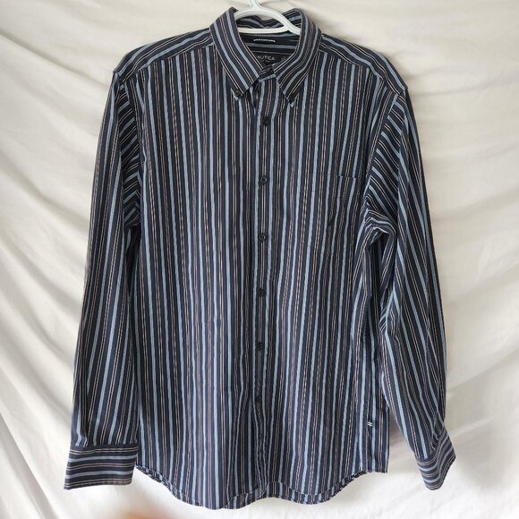 Nautica Men’s Long-Sleeve Shirt Size L Navy Stripe Classic Fit Wrinkle Resistant - Picture 1 of 7